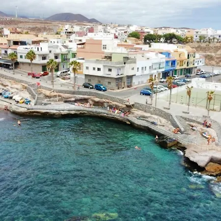 Apartamento Con Wifi, En Primea Linea Y Vistas A La Oceano, La Jaca Apartmán