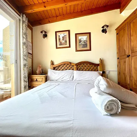 Apartamento Con Wifi, En Primea Linea Y Vistas A La Oceano, La Jaca La Jaca