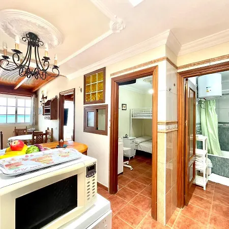 Apartamento Con Wifi, En Primea Linea Y Vistas A La Oceano, La Jaca