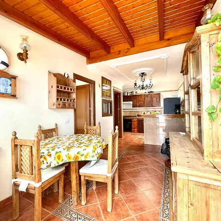 Apartamento Con Wifi, En Primea Linea Y Vistas A La Oceano, La Jaca Apartmán *