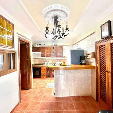 Apartamento Con Wifi, En Primea Linea Y Vistas A La Oceano, La Jaca La Jaca